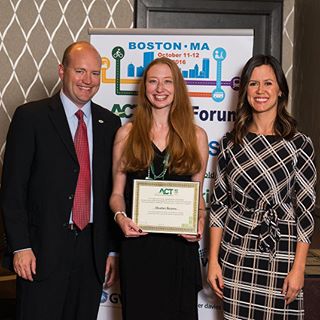 Congratulations to MetroPool’s Outreach Manager for the Hudson Valley – Heather Reiners, for making the Association for Commuter Transportation (ACT)’s 2016 list of 40 Under 40 National Leaders! http://pxl.to/A7sv305c9Bi